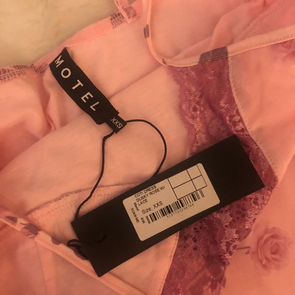 ✨Princess Polly Motel Rocks Pink Coti Dress✨ - Picture 7 of 7